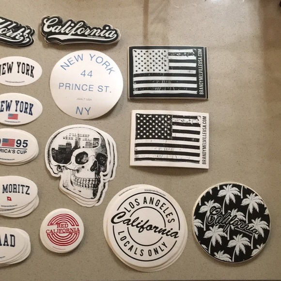 💗 ONE LEFT 💗Brandy Melville Mystery Sticker Pack - Picture 4 of 4